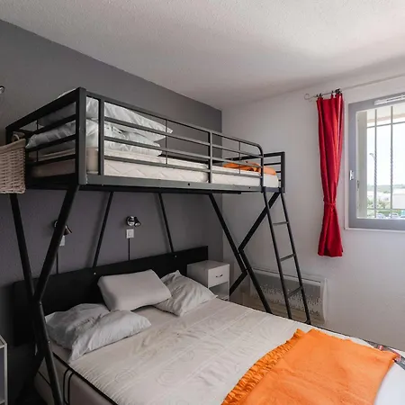 T2 Avec Loggia, 4 Couchages, Proche Et Commerces, Narbonne-plage - Fr-1-409-128 * ناربون